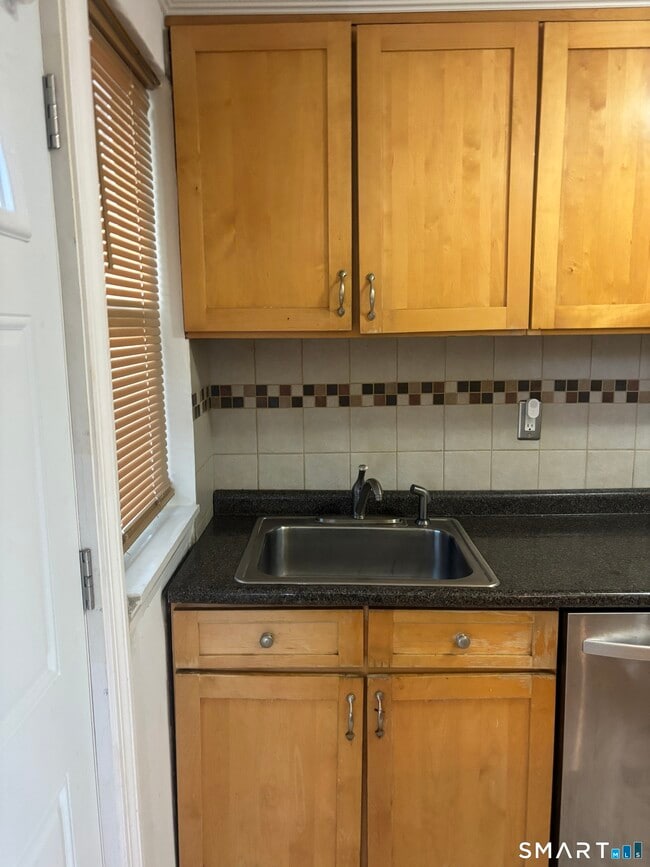 Building Photo - 163 Louisiana Ave