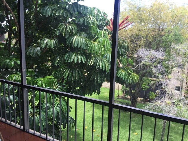 Building Photo - 8401 SW 107th Ave