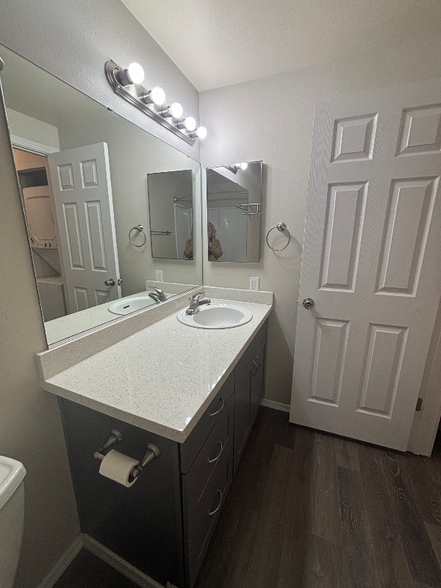 Building Photo - 22831 30th Ave S