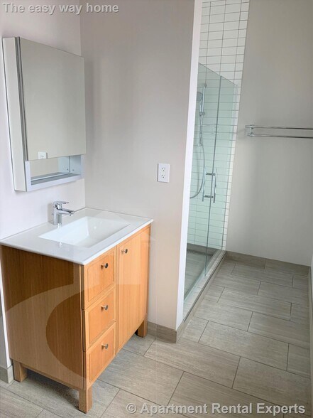 Building Photo - 115 Mt Auburn St