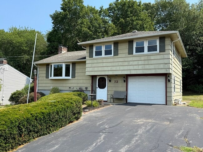 Building Photo - 73 Driscoll Dr