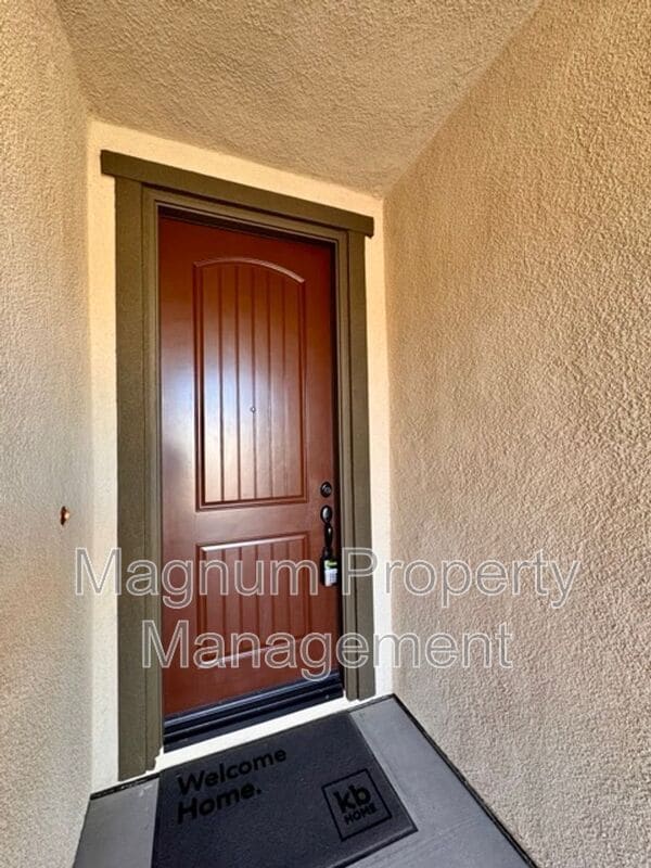 Building Photo - 22691 Hilltopper Wy