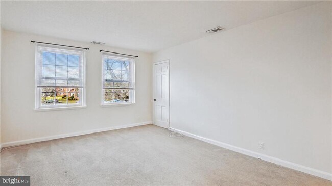 Building Photo - 3529 S Utah St