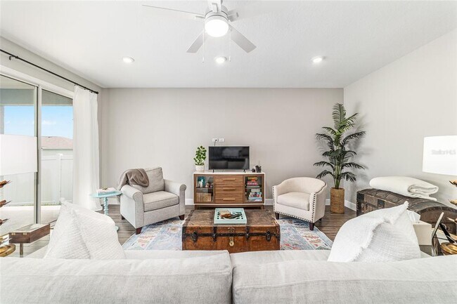 Building Photo - 7762 SW 59th St