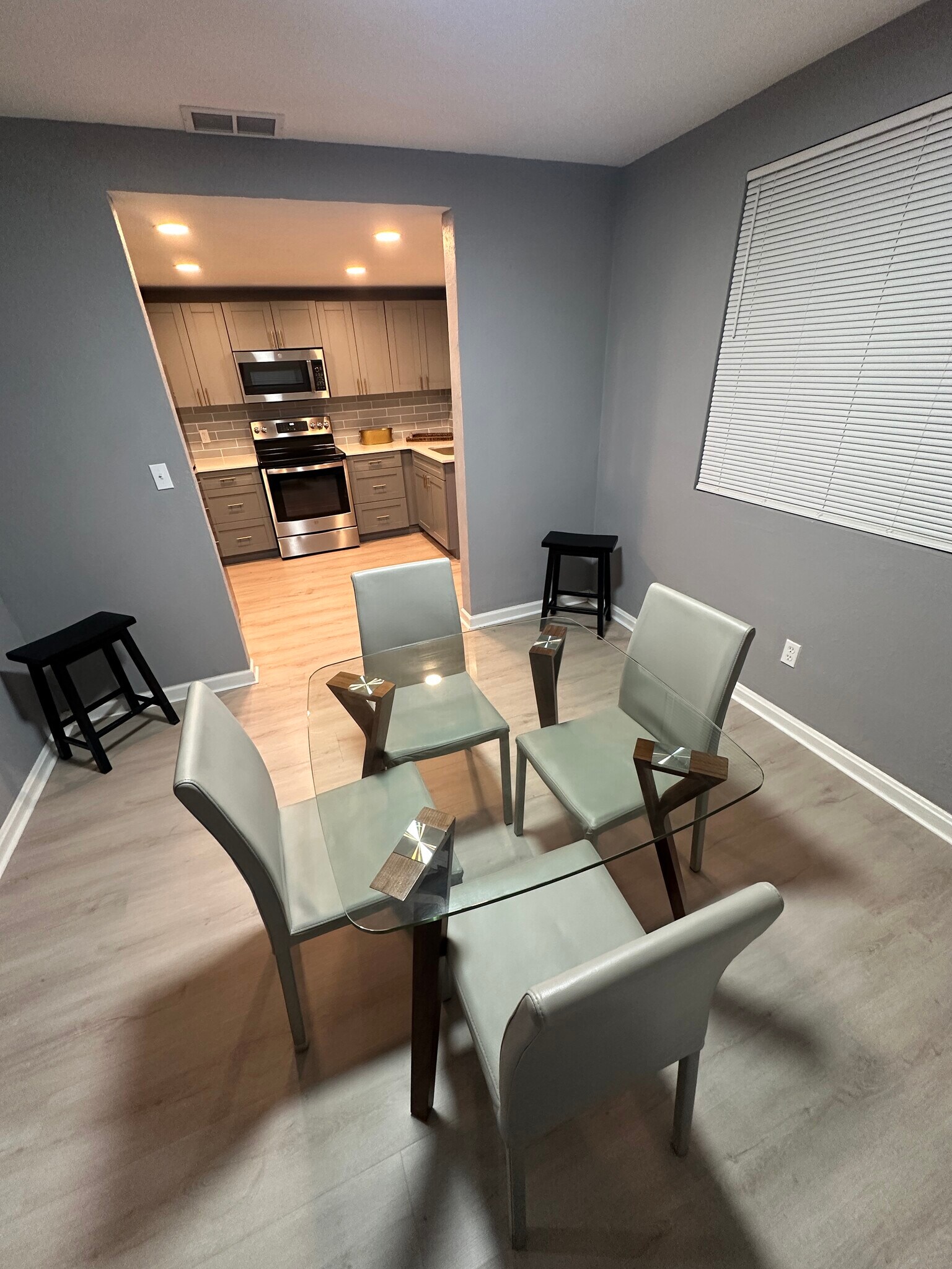 Building Photo - 3150 Belden Cir