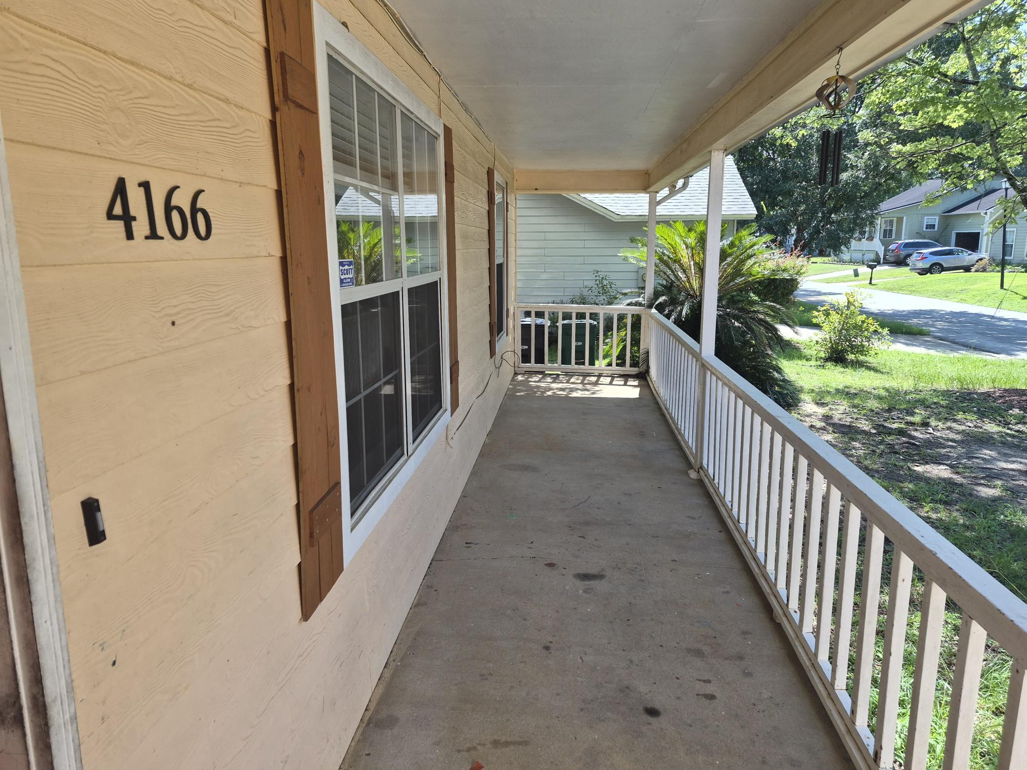 Building Photo - 4166 Laurel Oak Cir