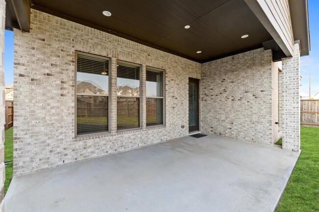 Building Photo - 12826 Raemoir Dr