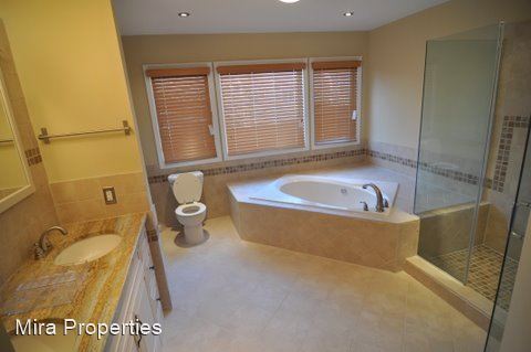 Building Photo - 5 br, 4 bath House - 483 Brittany Lane