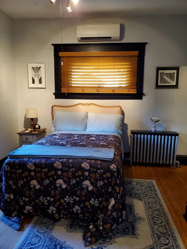 Master Bedroom - 1509 W 12th Ave