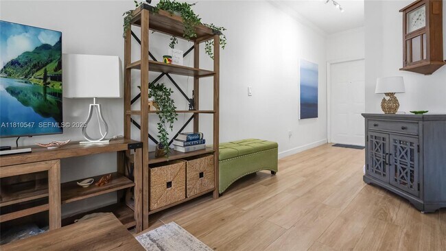 Building Photo - 3245 NE 184th St