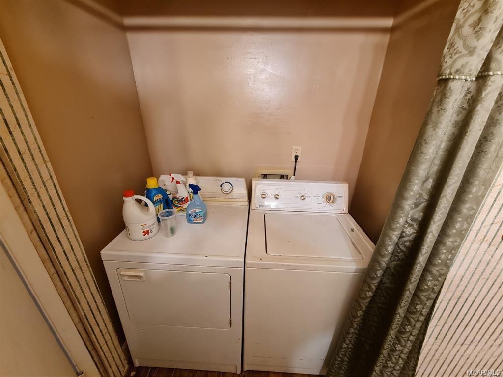 Building Photo - 1625 E Trinity Blvd