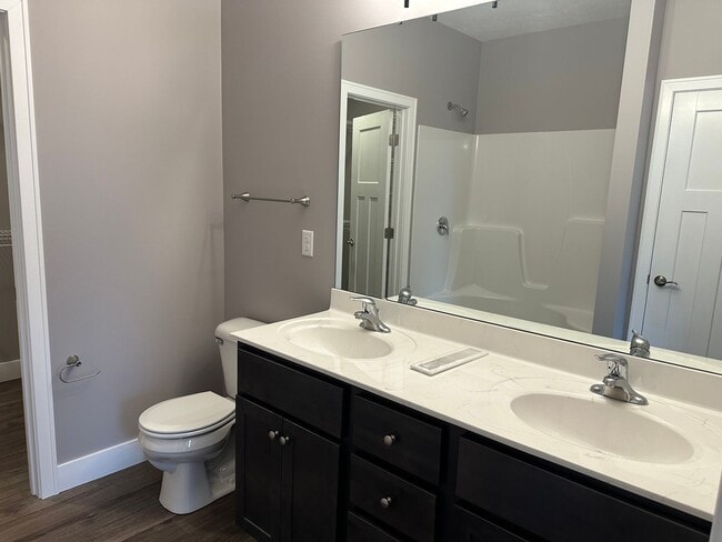 Building Photo - 4609 Castle Pines Dr