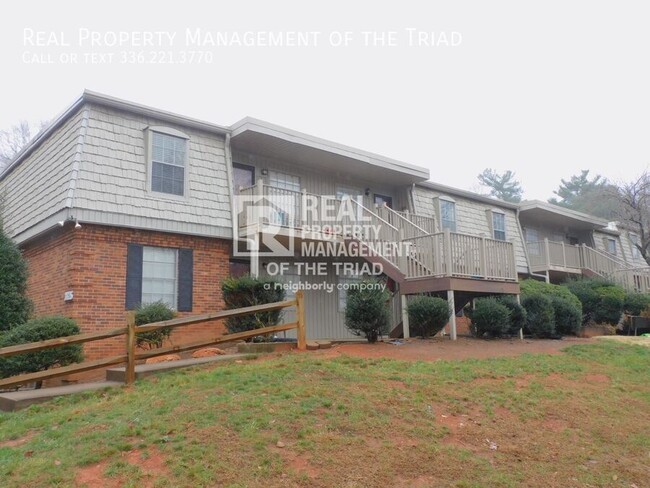 Primary Photo - Main level 2BR/1BA unit available now