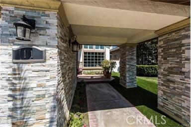 Building Photo - 11 Davis