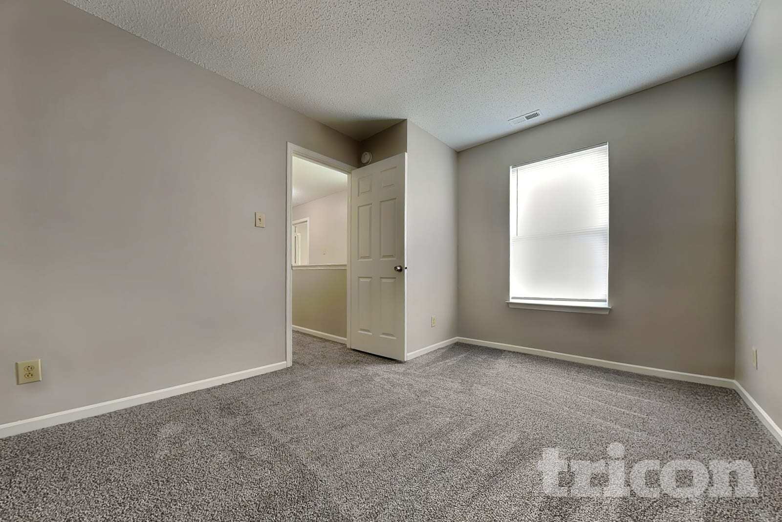 Building Photo - 14674 Fawn Hollow Ln
