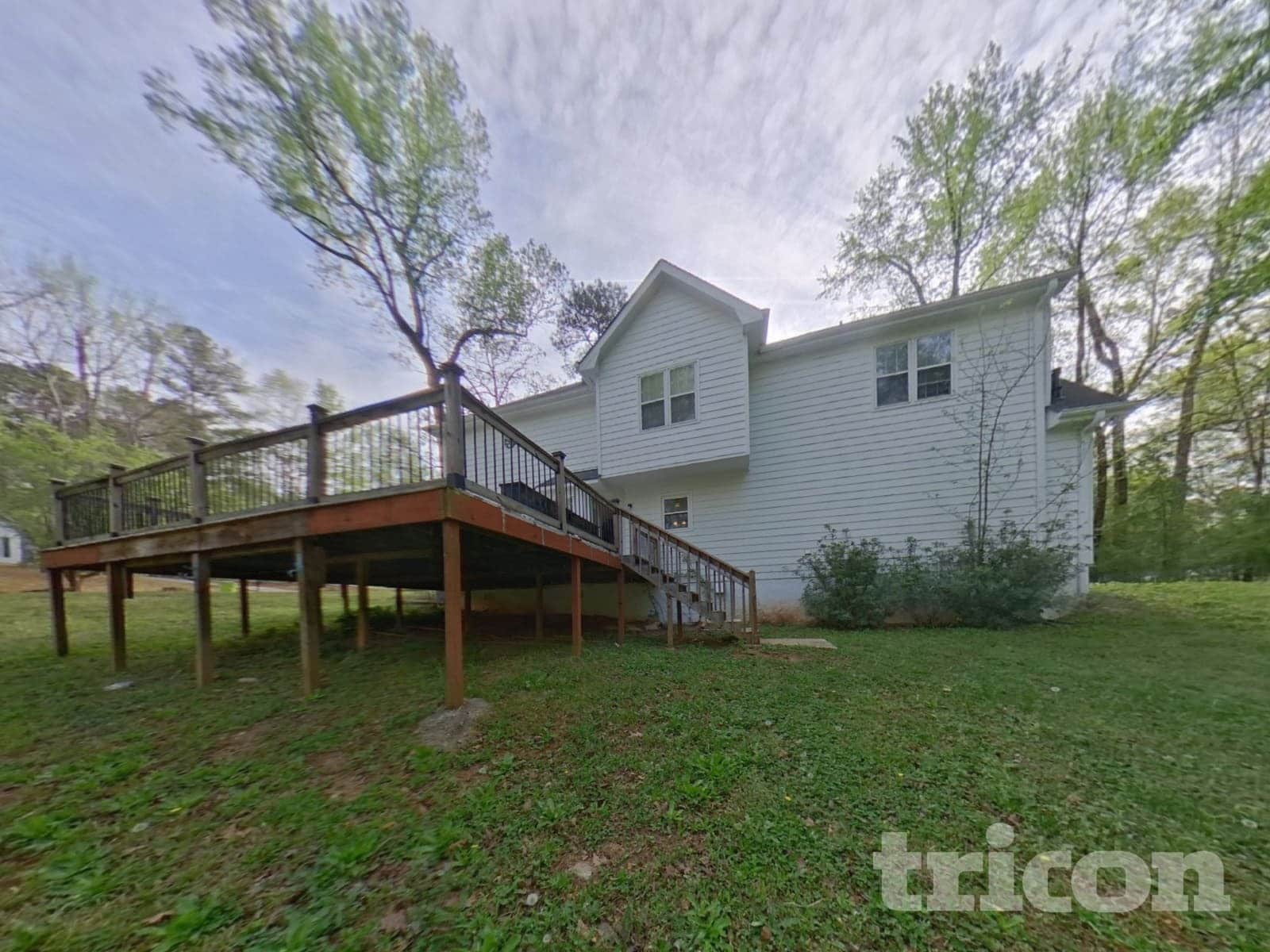 Building Photo - 530 N Oakland Cir