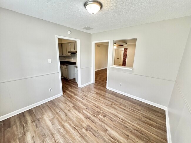 Building Photo - 4421 Hunt Cliff Trce