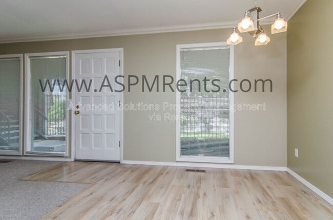 Building Photo - 2730 S 1100 E