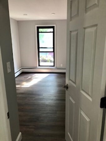 Building Photo - 38 Juniper St