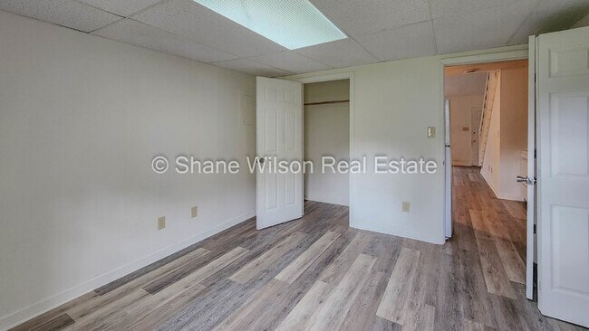Building Photo - 3319 Steeple Cir NE