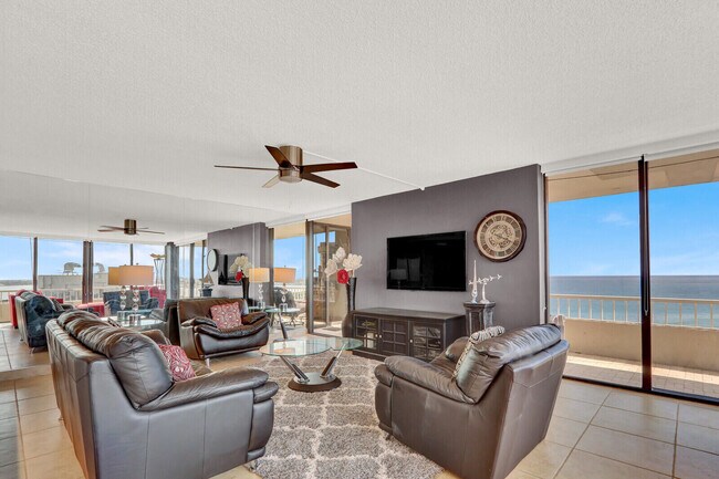 Building Photo - 5510 N Ocean Dr