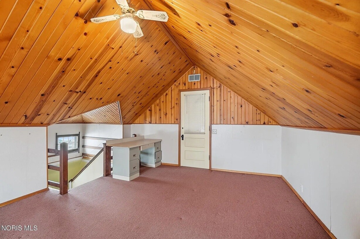 Building Photo - 3605 River Rd