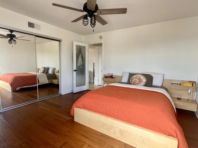Building Photo - 4545 Arizona St