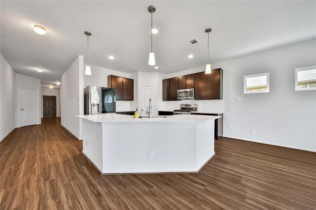 Building Photo - 20975 New Proper Dr