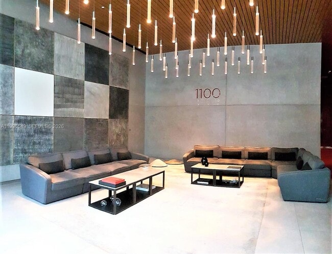 Building Photo - 1100 S Miami Ave