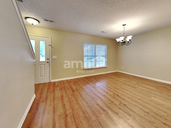 Building Photo - 5154 Torrey Ln