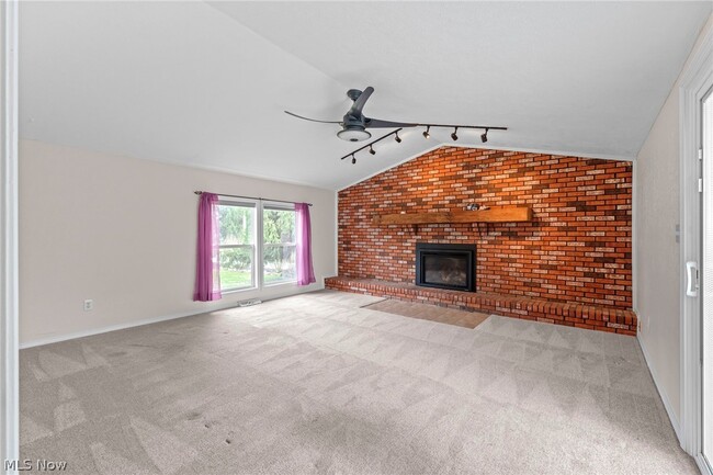 Building Photo - 1837 Norton Rd