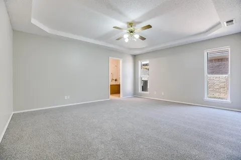 Building Photo - 4553 Southern Oak Ln