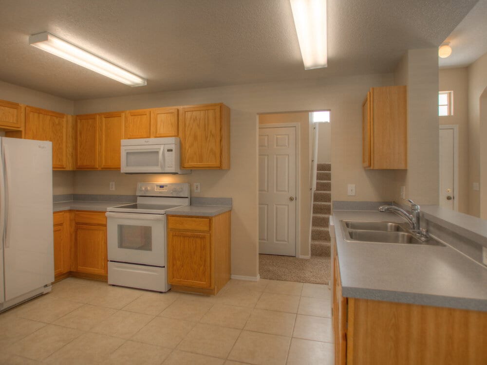 Building Photo - 4033 Banbury Cir