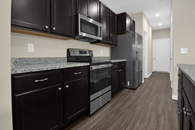 Building Photo - 40 Oldham Ct