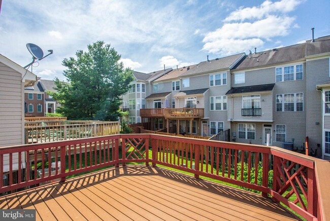 Building Photo - 13381 Sir Ramsay Way