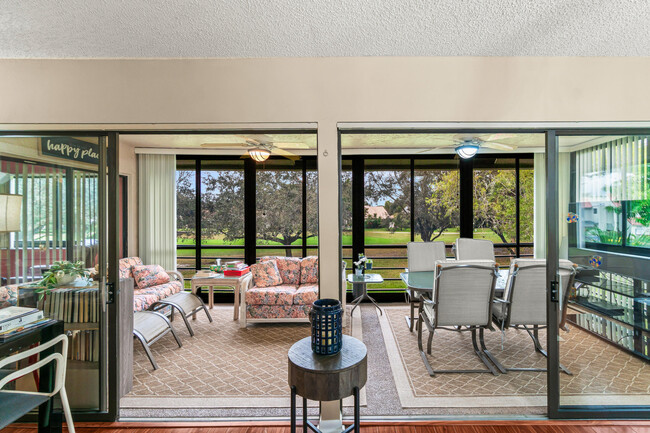 Building Photo - 5687 Fairway Park Dr