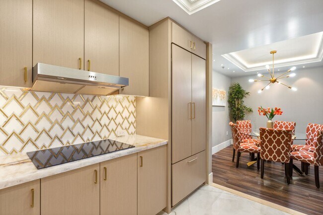 Building Photo - Sky Las Vegas 3705-City/Mtn views from this Stunning 2Bd/2Ba Residence