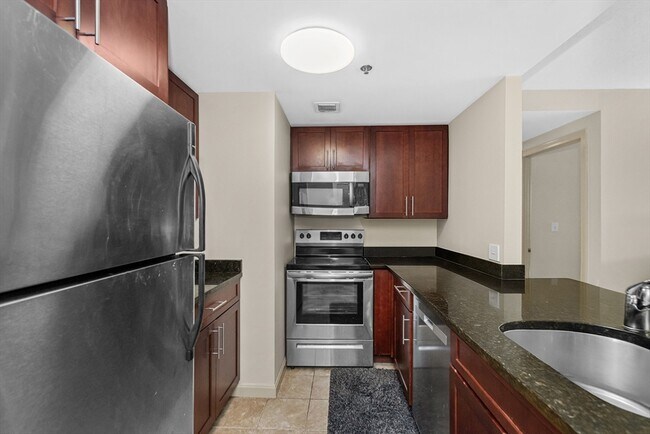 Building Photo - 8 Museum Way