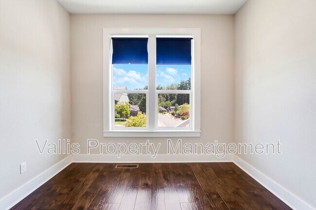 Building Photo - 5669 Cinnamon Teal St SE
