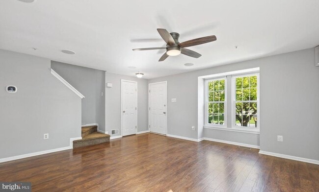 Primary Photo - 806 Lilac Ct