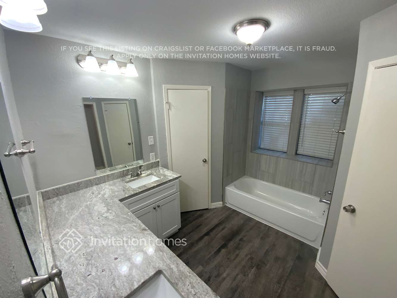 Building Photo - 4104 Barnsley Ct