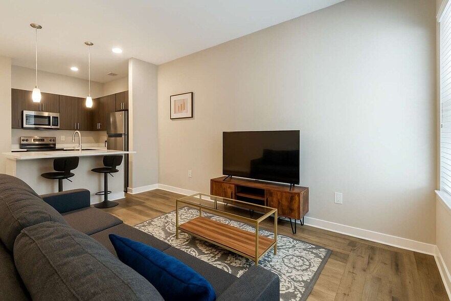 Primary Photo - 530 Massachusetts Ave