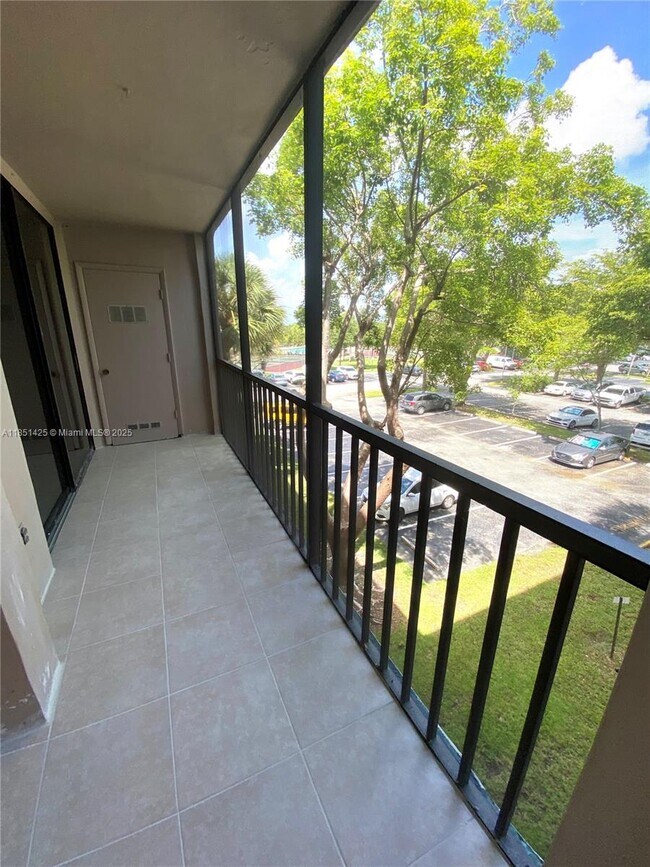Building Photo - 8520 SW 133rd Avenue Rd