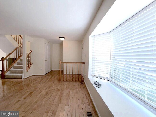 Building Photo - 10509 Smithy Ct