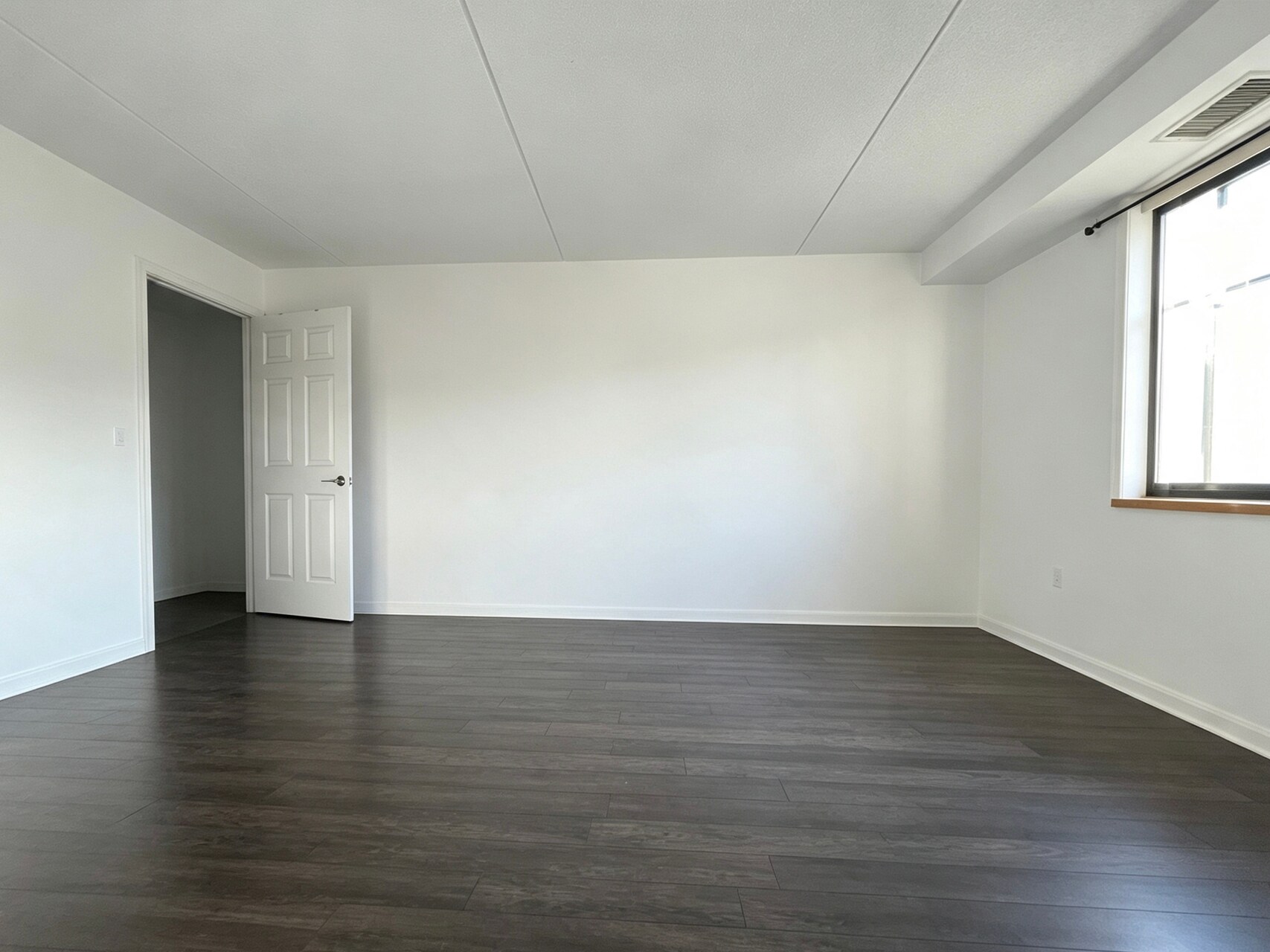 Bedroom - 100 Ledgewood Dr