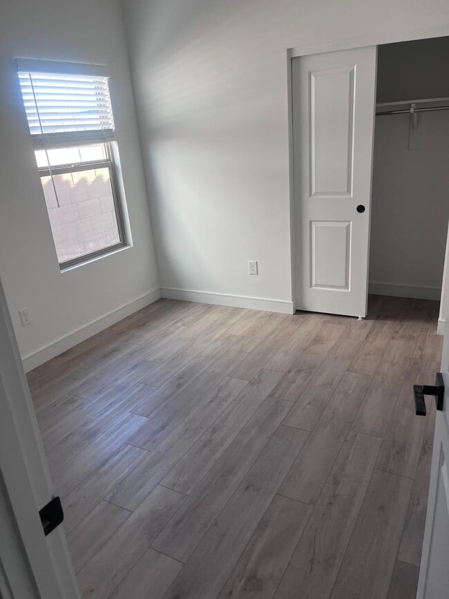 Building Photo - 27425 N 30th Ln