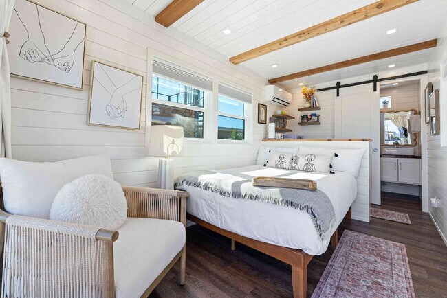 Building Photo - 316 Bream Ave