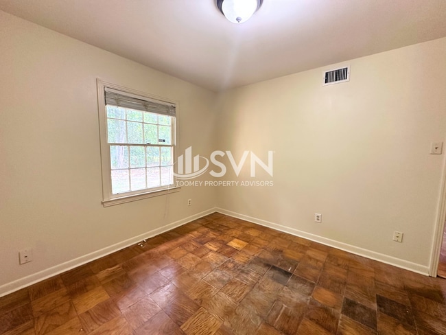 Building Photo - 5452 Ardell Dr