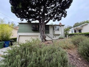 Building Photo - 4943 Collis Ave