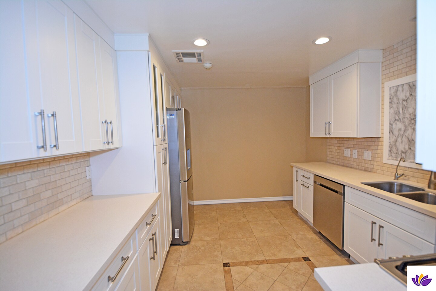 Building Photo - 23935 Ingomar St